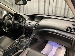 Седан Honda Accord 2011 года, 1200000 рублей, Красноярск