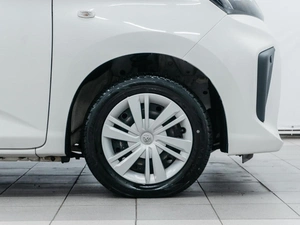 Минивэн Toyota Roomy 2021 года, 1050000 рублей, Красноярск