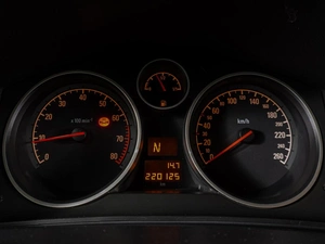 Седан Opel Astra 2010 года, 499000 рублей, Воронеж