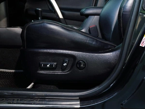 Внедорожник Toyota RAV4 2013 года, 1798000 рублей, Тверь