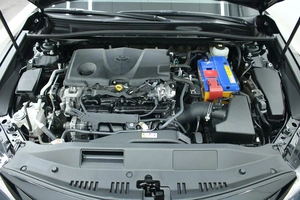 Седан Toyota Camry 2023 года, 3800000 рублей, Красноярск