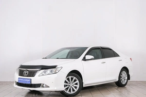 Седан Toyota Camry 2013 года, 1489000 рублей, Красноярск
