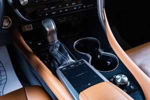 Внедорожник Lexus RX 2021 года, 5669000 рублей, Сургут