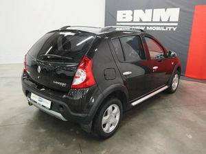 Хэтчбек Renault Sandero 2012 года, 750000 рублей, Курск