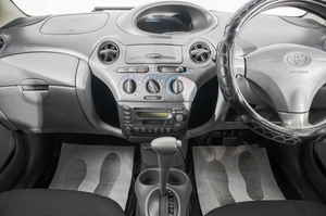 Хетчбэк Toyota Vitz 2000 года, 349000 рублей, Барнаул