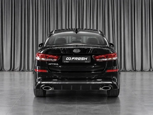 Седан Kia Optima 2019 года, 1599000 рублей, Тюмень
