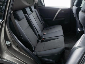 Внедорожник Toyota RAV4 2017 года, 2099000 рублей, Тюмень