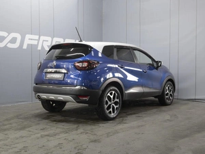 Внедорожник Renault Kaptur 2020 года, 1370000 рублей, Омск