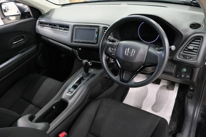 Внедорожник Honda Vezel 2017 года, 1859000 рублей, Омск