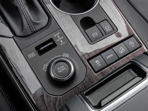 Внедорожник Toyota Highlander 2025 года, 5690000 рублей, Краснодар