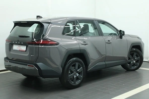 Внедорожник Toyota RAV4 2026 года, 4295000 рублей, Красноярск