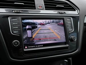 Внедорожник Volkswagen Tiguan 2017 года, 2400000 рублей, Волгоград