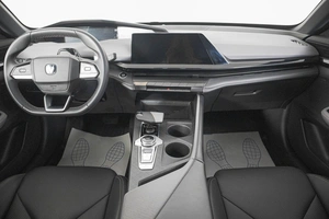 Лифтбек Changan UNI-V 2023 года, 2499000 рублей, Кемерово
