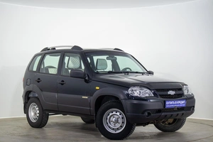 Внедорожник Chevrolet Niva 2017 года, 649000 рублей, Оренбург