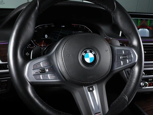 Седан BMW 7 серия 2022 года, 6899000 рублей, Минеральные Воды
