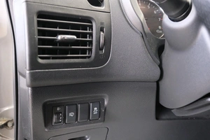 Внедорожник Nissan X-Trail 2013 года, 1319000 рублей, Омск