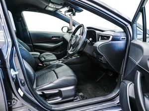 Хетчбэк Toyota Corolla 2021 года, 2050000 рублей, Красноярск