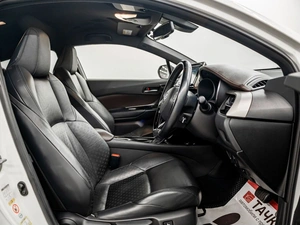 Внедорожник Toyota C-HR 2017 года, 1890000 рублей, Красноярск