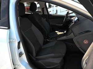 Хетчбэк Ford Focus 2011 года, 549000 рублей, Волгоград