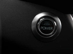 Внедорожник Ford Kuga 2013 года, 965000 рублей, Тюмень