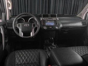 Внедорожник Toyota Land Cruiser Prado 2014 года, 3129000 рублей, Тюмень