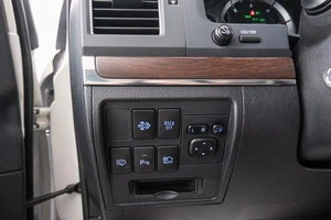 Внедорожник Toyota Land Cruiser 2017 года, 6349000 рублей, Красноярск