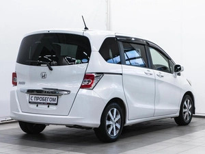 Минивэн Honda Freed 2014 года, 1240000 рублей, Красноярск