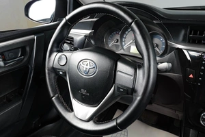 Седан Toyota Corolla 2013 года, 1229000 рублей, Тюмень