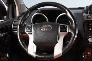 Внедорожник Toyota Land Cruiser Prado 2016 года, 4389000 рублей, Новосибирск