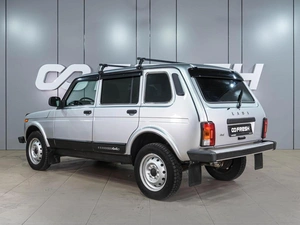Внедорожник ВАЗ (LADA) 4x4 (Нива) 2017 года, 799000 рублей, Воронеж