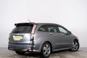 Минивэн Honda Stream 2011 года, 1269000 рублей, Красноярск