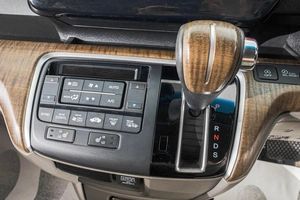Минивэн Honda Stepwgn 2015 года, 1889000 рублей, Барнаул