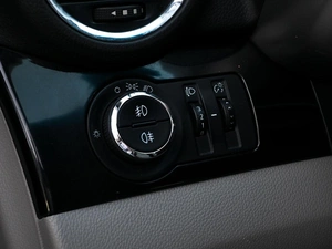 Минивэн Chevrolet Orlando 2012 года, 1299000 рублей, Волгоград