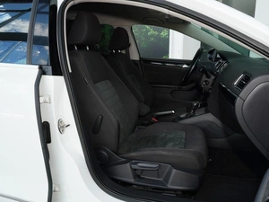 Седан Volkswagen Jetta 2016 года, 1298000 рублей, Тверь