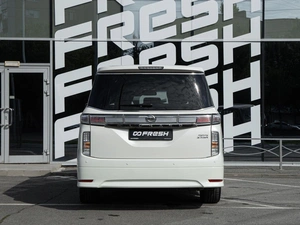 Минивэн Nissan Elgrand 2018 года, 2900000 рублей, Волгоград