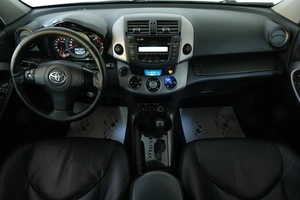 Внедорожник Toyota RAV4 2007 года, 1339000 рублей, Омск