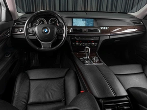 Седан BMW 7 серия 2011 года, 2099000 рублей, Тюмень