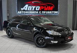 Седан Toyota Camry 2005 года, 890000 рублей, Красноярск