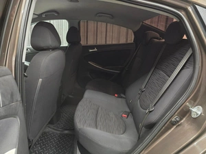 Седан Hyundai Solaris 2015 года, 820000 рублей, Красноярск