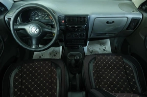 Фургон Volkswagen Caddy 2002 года, 559000 рублей, Омск