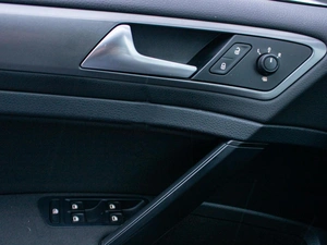 Хетчбэк Volkswagen Golf 2014 года, 1019000 рублей, Петрозаводск