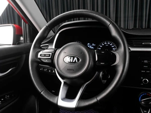 Седан Kia Rio 2020 года, 1384070 рублей, Тюмень