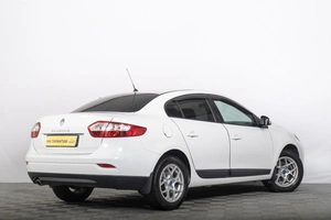 Седан Renault Fluence 2015 года, 899000 рублей, Томск