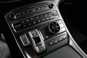 Внедорожник Hyundai Santa Fe 2021 года, 4439000 рублей, Сургут