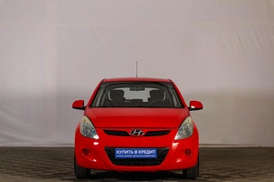 Хетчбэк Hyundai i20 2010 года, 719000 рублей, Тюмень