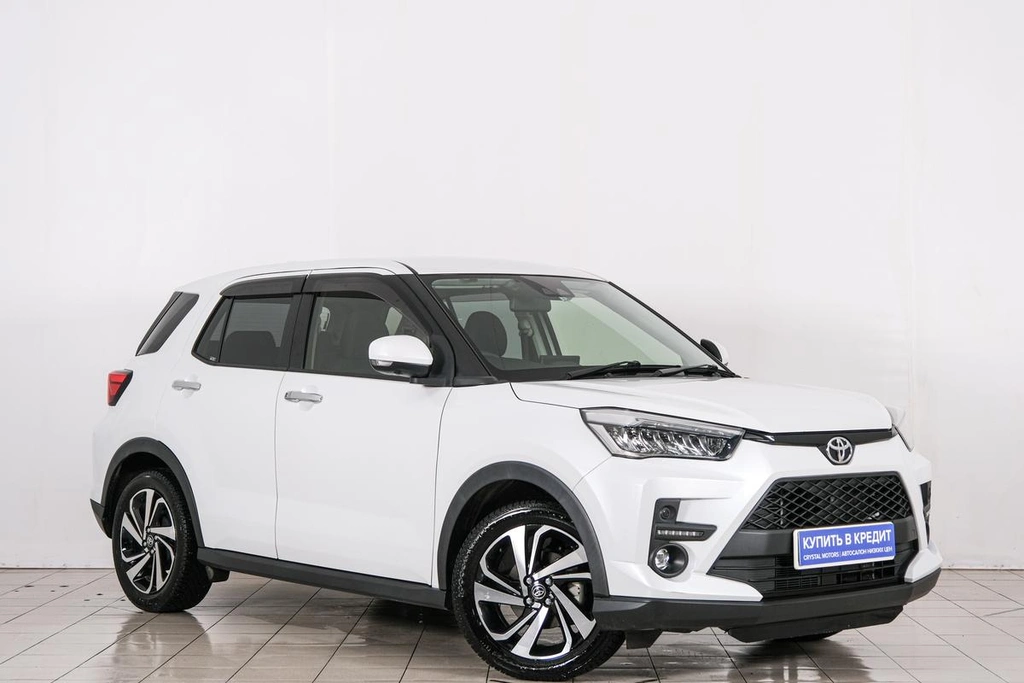 Внедорожник Toyota Raize 2019 года, 1629000 рублей, Красноярск