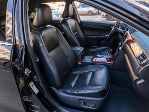 Седан Toyota Camry 2012 года, 1599000 рублей, Саратов