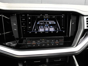 Внедорожник Volkswagen Touareg 2018 года, 3759000 рублей, Кирилловка