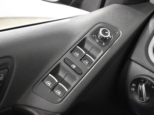 Внедорожник Volkswagen Tiguan 2012 года, 1463900 рублей, Казань