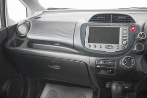 Хетчбэк Honda Fit 2009 года, 809000 рублей, Кемерово